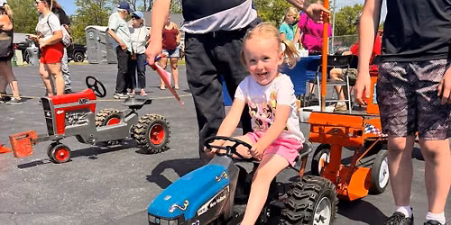Kids Pedal Tractor Pull at Golden Days