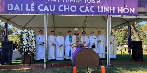 Chu\u1ea9n b\u1ecb cho \u0111\u1ea1i l\u1ec5 h\u1eb1ng n\u0103m t\u1ea1i \u0111\u1ea5t Th\u00e1nh Tobia