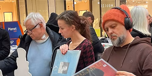 Galeria M\u0142ociny pe\u0142na winyli i p\u0142yt CD