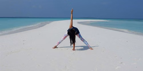 Yoga at RefillAbell with Avni