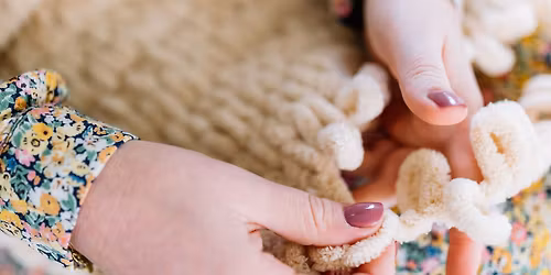 workshop handbreien: breien zonder naalden? Ja dat kan!
