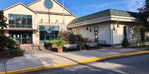 Babylon Public Library "Wellness Walk" around Argyle Lake — Babylon Public Library, 24 S. Carll Avenue