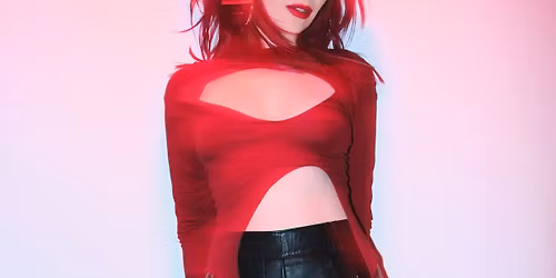 Sophie and the Giants in Paradiso