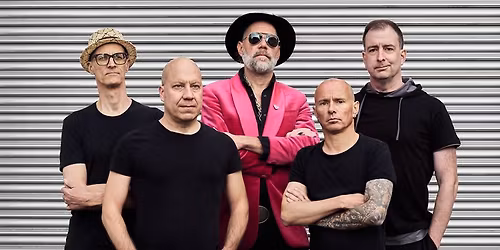 Charmin Carmen im Vier Peh