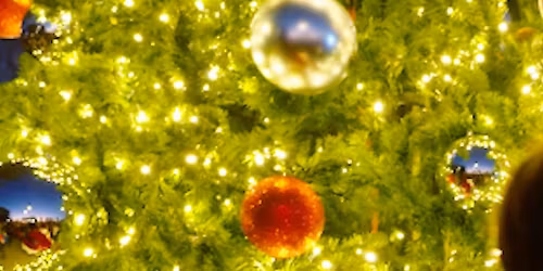 Free Santa Photos - December 21