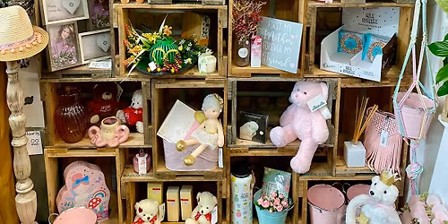 Christmas Table Centerpiece Workshop Tuesday 23rd December at 7pm