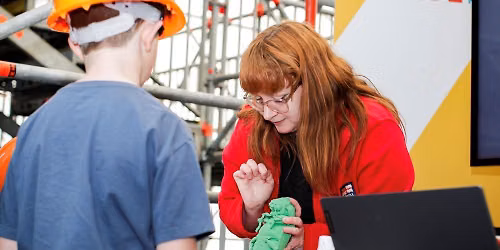 \u2692\ufe0f \ud83e\uddd1\u200d\ud83d\udd2c Meet The Team Onboard Victory Live: The Big Repair