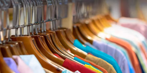 Jaro\u0161ovsk\u00fd zimn\u00ed baz\u00e1rek a swap