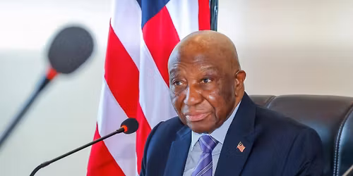 December 6 Green Day \ud83d\udc9a\ud83d\udc9a\ud83d\udcaa