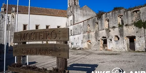 Visita Guiada ao Mosteiro de Coz + Caminhada | Alcoba\u00e7a