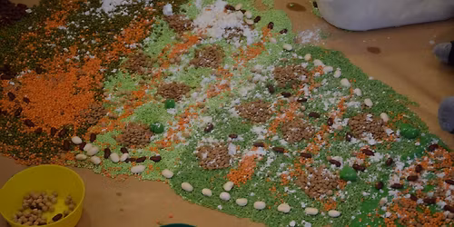 Dekorowanie choinki - warsztaty sensoryczno-rozwojowe dla dzieci 0-3 lat