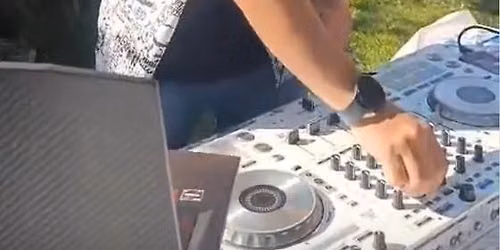 Latin beach party w\/ Dj Lomix by Sabor Latino