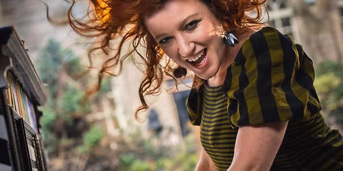 Kirtsy's Poptastic Festive Singalong