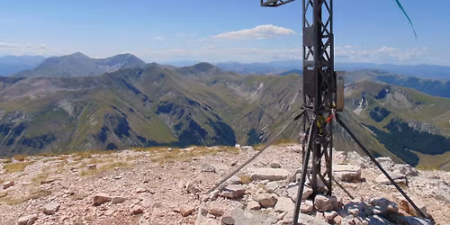 Monte Priora da Vetice: per il versante nord del Pizzo e la cresta est - Monti Sibillini