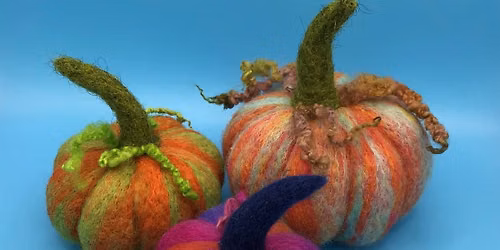 \u00a318 Needlefelt a Pumpkin