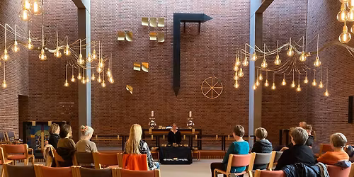 Ro til n\u00e6rv\u00e6r - Qi gong og klangmeditation