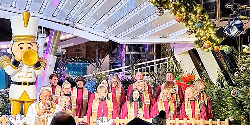 Oliver Schott feat. the Golden Gospel Choir