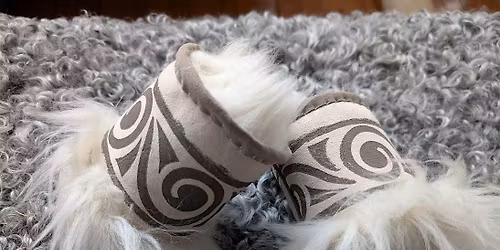 INTRODUCTION TO SKINNFELL:WRIST WARMERS