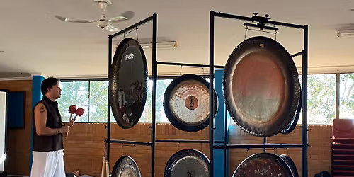 Overnight Sound Healing with Gongs \u2013 10 Gongs, 8 Hours, Deep Reset