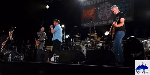 SLICK LICKS LIVE @ THE AVENUES, HULL