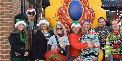 Santas in Tremont