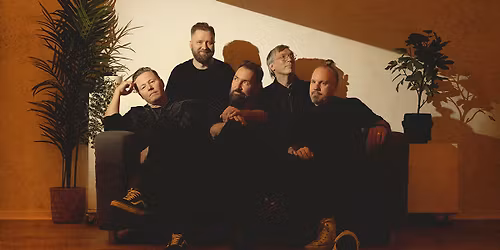 Egotrippi - Jossain t\u00e4ytyy olla p\u00e4iv\u00e4nvaloo