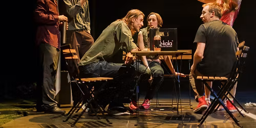 Vestlus \u2018\u2018Tagasiside\u2018\u2018 lavastusdramaturgi Eero Epneriga