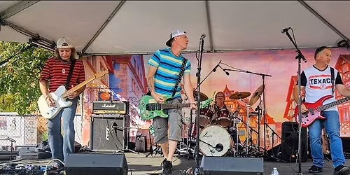 CRASH @ Bratwurstfest in Wallingford