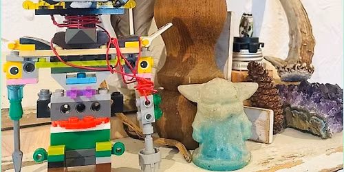 Works On Wood: The Art of Shelf Expression