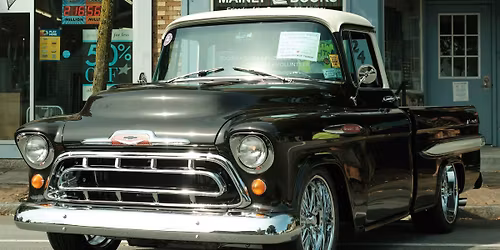 Hilton's Classic Wheels on Main St.