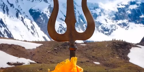 7-timers nyt\u00e5rs-kirtan, 17\/1-26 (Odder)