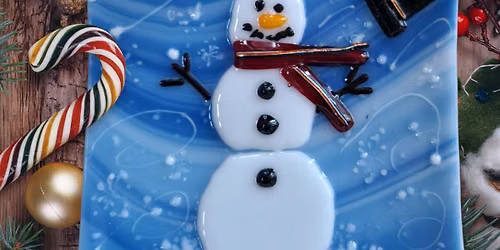 Christmas in July = Fused Glass Snowman Trinket Dish