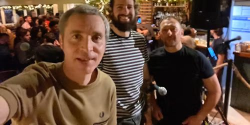 The Beating Sleepers \ud83d\ude82 - Live @ The West Kirby Tap \ud83d\udeb0 