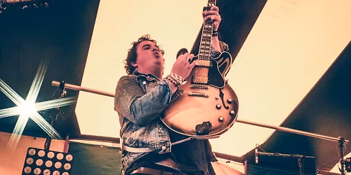 DOVV - Christmas Extravaganza