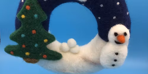 \u00a325 Snowman Needlefelted wreath