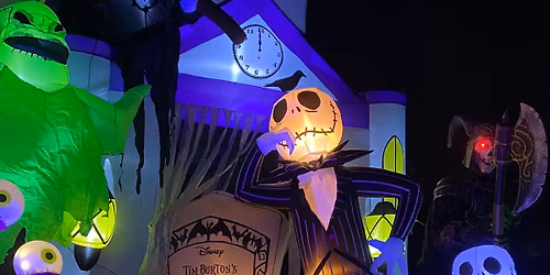 Halloween on Maryland Street