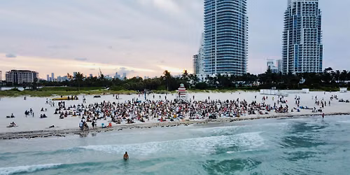New Moon Beach Yoga & Meditation | 840 Miami
