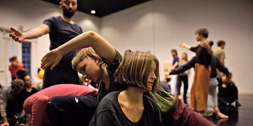 postXmas JAM, live surprise, Fors\u00f8gsstationen kl 17.30-20.30+