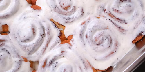 Cinnamon Rolls from scratch 