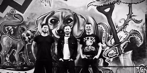 Kohout pla\u0161\u00ed smrt + P.U.M. + Louty v Azylu!