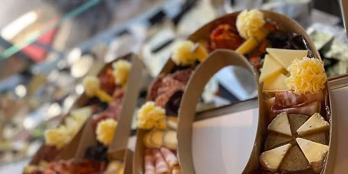 March\u00e9 Brocanteurs Antiquaires Thuir