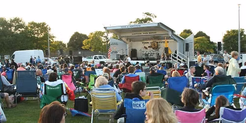 County Line performs at Wantagh Public Library Music Monday Summer Concert