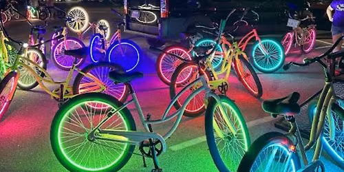 Palm Springs Christmas glow ride