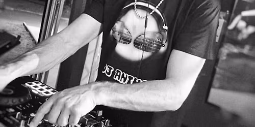 DJ ANTHO AU TRIPLE HOOOP