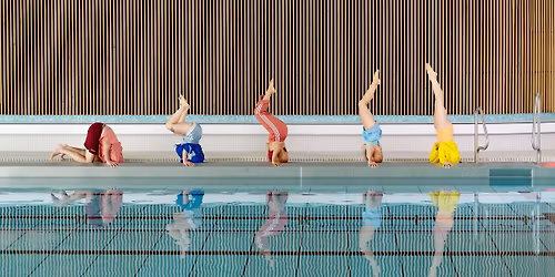 MES FR\u00c8RES, MES S\u0152URS ET MOI