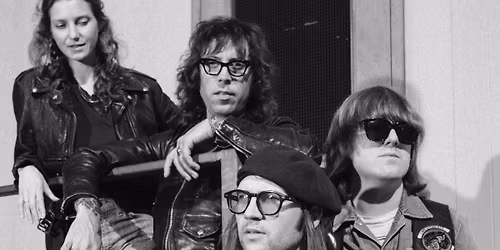 Daniel Romano's Outfit