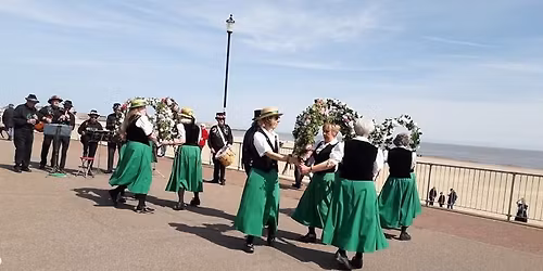 Fiddlesticks at Gorleston Promenade 