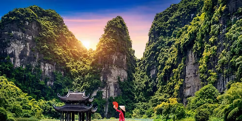 \u0950 J\u00f3ga ve VIETNAMU s Michalem Rauerem-HO CHI MINH-MY THO\u2013DELTA MEKONGU\u2013BEN TRE-DANANG-HOI AN-HANOI