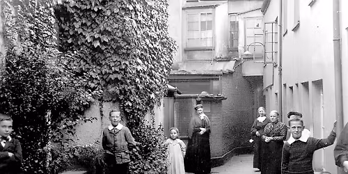 Barnstaple Town Centre: Southgate End Haunted History Tour