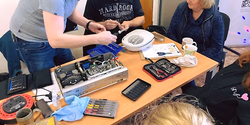 Highlands College Repair Caf\u00e9